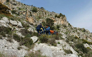 Επιχείρηση διάσωσης τραυματία από φαράγγι στο Ηράκλειο Κρήτης