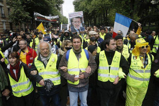 Κίτρινα γιλέκα: Μειωμένος ο αριθμός των διαδηλωτών στις σημερινές διαδηλώσεις