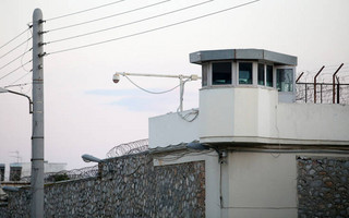 Τα ασυνήθιστα ευρήματα των αστυνομικών από τις φυλακές Κορυδαλλού