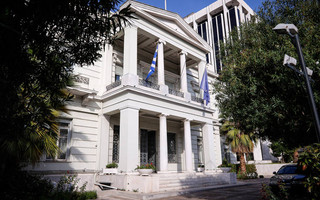 Η Ελλάδα ζητεί να ανασταλεί η τελωνειακή σύνδεση ΕΕ &#8211; Τουρκίας