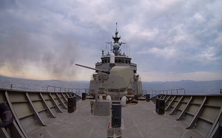 Το Πολεμικό Ναυτικό στέλνει μήνυμα ισχύος, «οργώνοντας» όλο το Αιγαίο