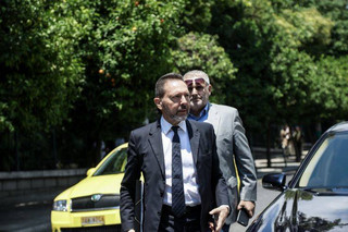 Η κυβέρνηση προτείνει τον Γιάννη Στουρνάρα ξανά για την Τράπεζα της Ελλάδος