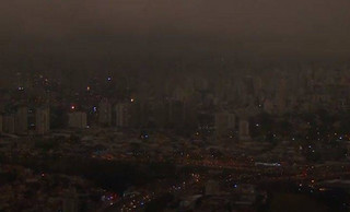 Όταν το σκοτάδι έπεσε στις τρεις το απόγευμα στο Σάο Πάολο