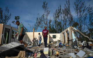 Στις Μπαχάμες ο ΓΓ του ΟΗΕ για αλληλεγγύη στα θύματα του τυφώνα Ντόριαν