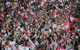 Λίβανος: Μαζικές διαμαρτυρίες για τέταρτη μέρα κατά της κυβέρνησης