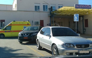 Μια θέση πάρκινγκ για ΑΜΕΑ άναψε «φωτιές» στο Νοσοκομείο Αμαλιάδας