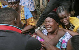 Τραγωδία στην Τανζανία: Τουλάχιστον 20 νεκροί που ποδοπατήθηκαν για την ευλογία