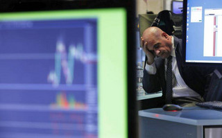Στο «κόκκινο» η Wall Street εν μέσω ανησυχίας για την πορεία της οικονομίας
