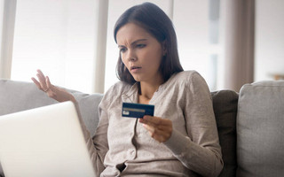 Απάτες phishing: Πώς με τρεις κινήσεις ηλεκτρονικού «ψαρέματος» σας παίρνουν τα λεφτά