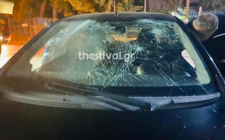 Άγρια οπαδική επίθεση στη Θεσσαλονίκη: Οκτώ άτομα χτύπησαν με σιδερολοστούς και ρόπαλα οδηγό αυτοκινήτου