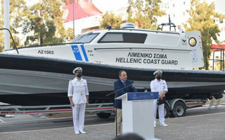 Δύο περιπολικά σκάφη με υγειονομικό εξοπλισμό εντάχθηκαν στον στόλο του Λιμενικού