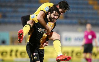 Νίκη ηρεμίας η ΑΕΚ, 2-1 τον Αστέρα στην Τρίπολη
