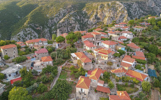 Τρία γραφικά χωριά στο άγριο τοπίο του Ταΰγετου 4