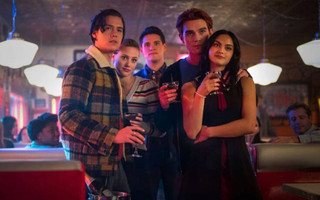 Riverdale: Η σειρά επιστρέφει για 5η σεζόν και το trailer είναι πιο σκοτεινό από ποτέ