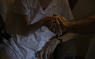 Θεσσαλονίκη: Συναγερμός για κρούσματα κορονοϊού σε γηροκομείο