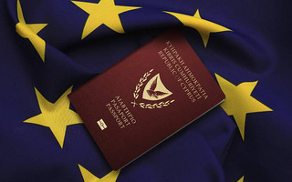 Τα «χρυσά διαβατήρια» που προκάλεσαν σάλο στην Κύπρο
