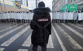 Κρεμλίνο: «Χούλιγκαν και προβοκάτορες στις διαδηλώσεις για τον Ναβάλνι»