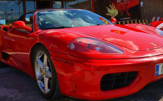 Δώρο γάμου οδήγηση Ferrari Δώρο γάμου οδήγηση Ferrari