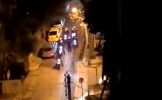 Καταγγελία: Αστυνομικοί της ομάδας Δράση σπάνε αυτοκίνητο στην Πανόρμου