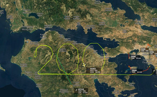 Συμβολική πτήση της Aegean για τα 200 χρόνια από την Ελληνική Επανάσταση: Σχημάτισε το 200 πάνω από τον Πελοπόννησο