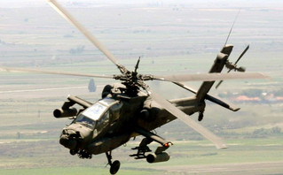 Επισκευάστηκε το ελικόπτερο Apache που προσγειώθηκε αναγκαστικά στην Εύβοια