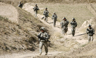 Προειδοποίηση από τους Ταλιμπάν στις ξένες δυνάμεις που αποσύρονται από το Αφγανιστάν
