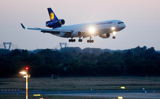Lufthansa: Ακυρώνει πάνω από 3.000 πτήσεις μέσα στο καλοκαίρι, λόγω έλλειψης προσωπικού
