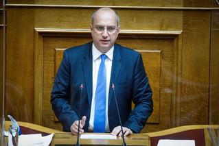 Ο Γιάννης Οικονόμου