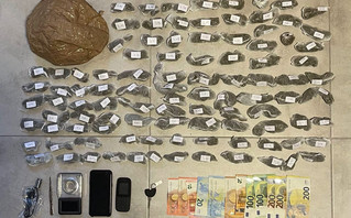 Σε πέτρινο τοίχο έκρυβε ναρκωτικά 45χρονος &#8211; μέλος μεγάλου κυκλώματος που τα διακινούσε στη Μύκονο