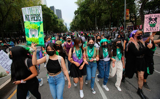 Women protests in Latin America for the right to abortion