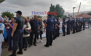 Αποδοκίμασαν τον Πλεύρη στη Θεσσαλονίκη Αποδοκίμασαν τον Πλεύρη στη Θεσσαλονίκη