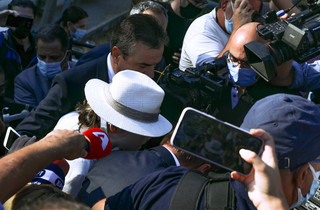 Η Ιωάννα Παλιοσπύρου στη δίκη Η Ιωάννα Παλιοσπύρου στη δίκη