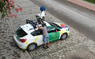 Car of google maps street view