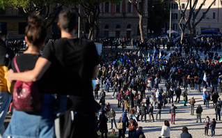 Κινητοποίηση αντιεμβολιαστών στην Ρώμα (15/10)