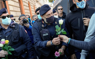 Κινητοποίηση αντιεμβολιαστών στην Ρώμα (15/10)