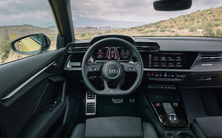 Νέο Audi RS 3 Νέο Audi RS 3