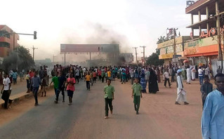 Πραξικόπημα στο Σουδάν: Τηλεπικοινωνιακό μπλακ άουτ σε όλη τη χώρα
