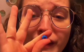 Έβγαλε από τη μύτη της μία κολλημένη χάντρα μετά από 20 χρόνια – Ήταν εκεί από την παιδική της ηλικία