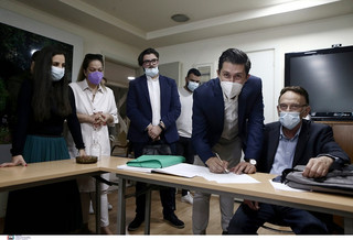 ΚΙΝΑΛ: Κατατέθηκαν αυτοπροσώπως οι υποψηφιότητες ΚΙΝΑΛ: Κατατέθηκαν αυτοπροσώπως οι υποψηφιότητες