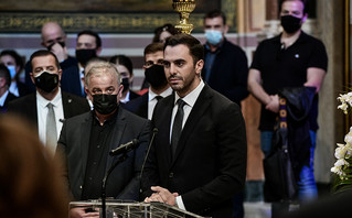 Ο Μανώλης Χριστοδουλάκης εκφωνεί τον επικήδειο στην κηδεία της Φώφης Γεννηματά
