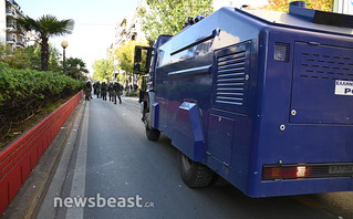 Ένταση στην Πατησίων έξω από την ΑΣΟΕΕ