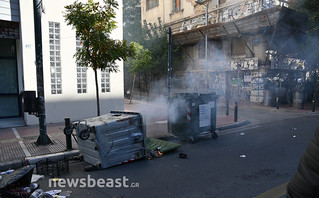 Ένταση στην Πατησίων έξω από την ΑΣΟΕΕ