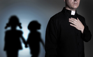 Σεξουαλικά σκάνδαλα με ιερείς