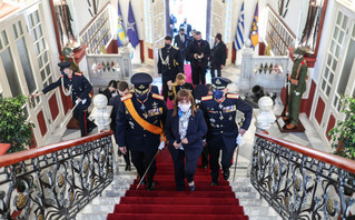 Κατάθεση στεφάνου από την Σακαλλαροπούλου