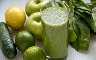 Το πράσινο smoothie που θα σας βοηθήσει να αντιμετωπίσετε το άγχος