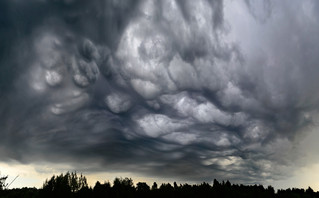 Σύννεφα Mammatus