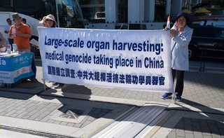 Protesters against organ trafficking in China