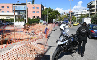 Εργασίες στην οδό Παπανικολή στο Χαλάνδρι