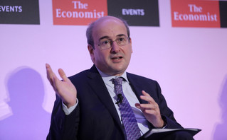Ο Χατζηδάκης στο συνέδριο του Economist