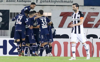 Οι παίκτες του Ατρόμητου πανηγυρίζουν τη νίκη επί του ΠΑΟΚ Οι παίκτες του Ατρόμητου πανηγυρίζουν τη νίκη επί του ΠΑΟΚ